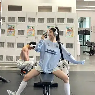 秦悦